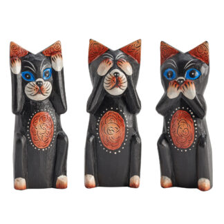 Set of three cats, see no evil etc.