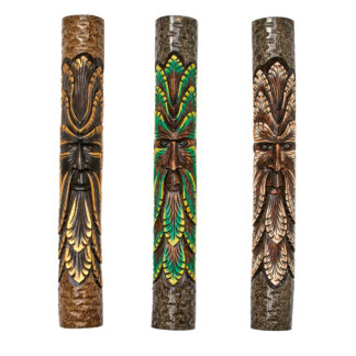Painted green forest man wood carving (1mt)