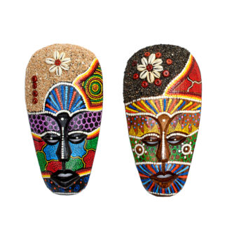 Sand shell and dot painted wall mask (20cm)