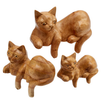 Natural wood set of 3 shelf cats