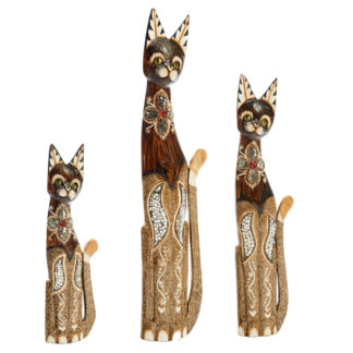 Painted cat family, with mosaic bow tie - large