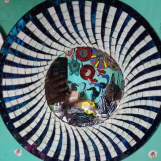 Round mosaic turbine motif mirror (40cm)