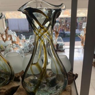 Vase with brown embossed pattern on root (35cm)