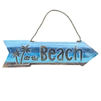 'At the beach' arrow sign