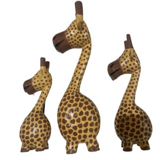 Set of 3 novelty giraffes
