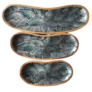 Set of 3 teak oval shaped bowls with shell inlay